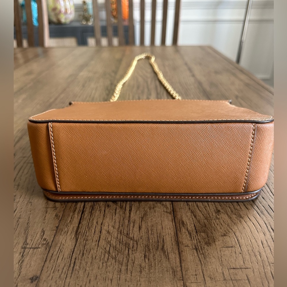 Tory Burch Chain Purse - Picture 11 of 14